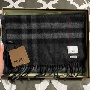 Burberry cashmere scarf, brand new with tags, never worn, original box
